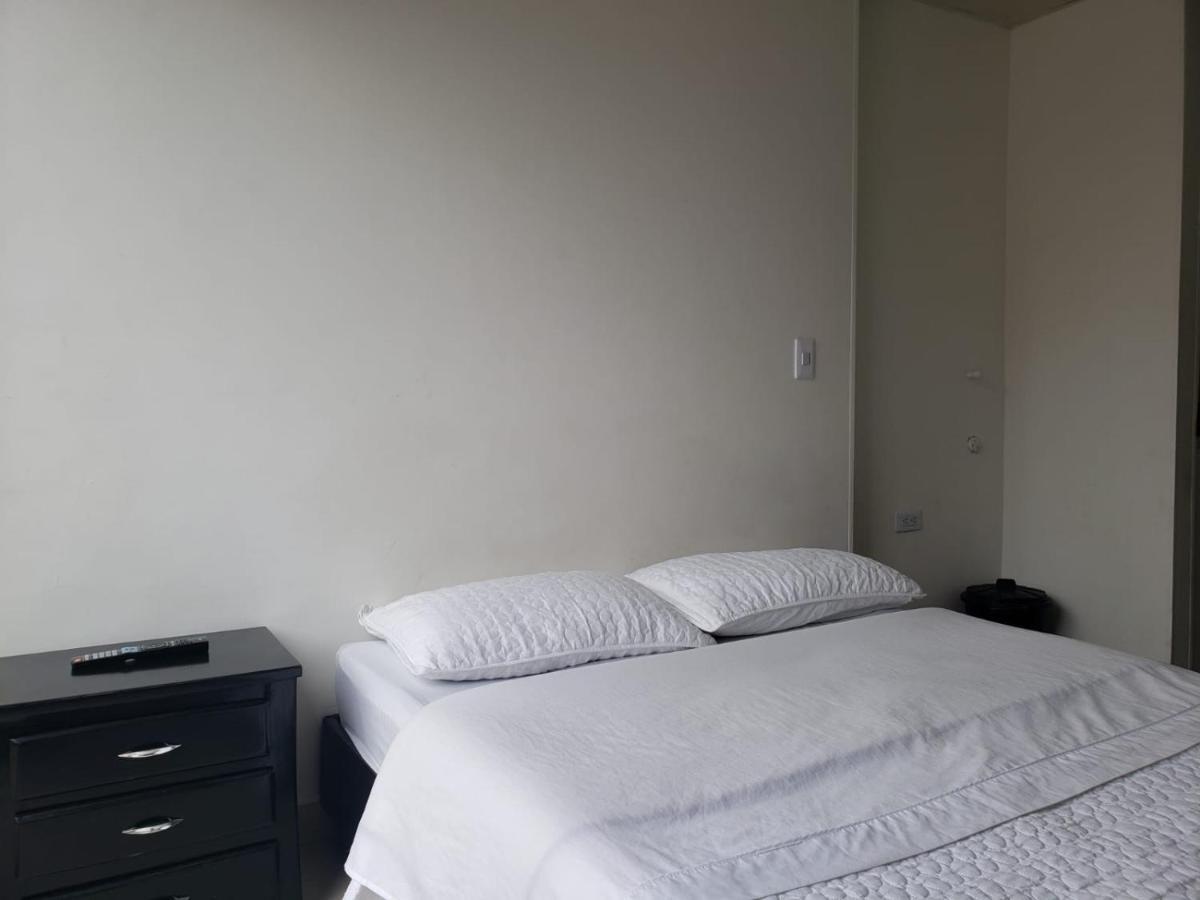 Apartahotel Baru - Usaquen โบโกตา ภายนอก รูปภาพ